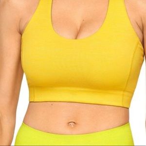 Outdoor voices Doing things bra